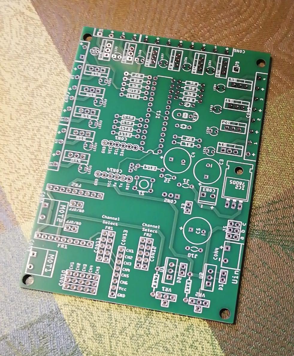 Multi-Board
Platine rev A Bild - Multi-Board Platine rev A